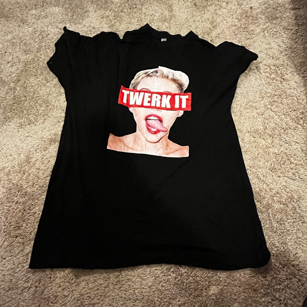 Black Miley Cyrus Graphic T-Shirt